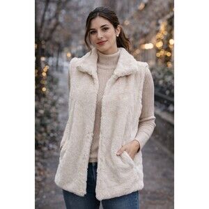 Apt 9 Womens XL Ivory Faux Fur Vest Sleeveless New Soft Cozy